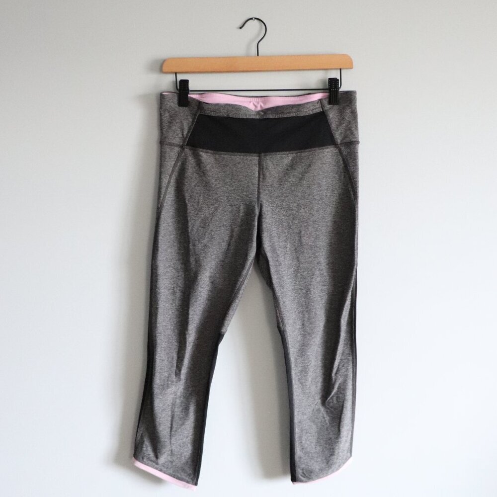 Lululemon Women's Pink/Grey Size 8‎ Pockets Activewear Crop Stretch Leggings